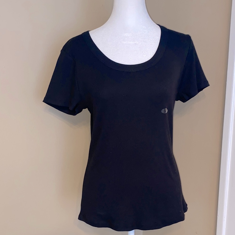 LAST CHANCE! NWT MAURICES Ribbed Must Have Tee L